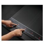 Fisher-&-Paykel-60cm-Induction-Cooktop-CI604DTB3-Touch