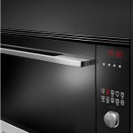 Fisher-&-Paykel-OB90S9LEX1-90CM-Built-In-Electric-Oven-Side